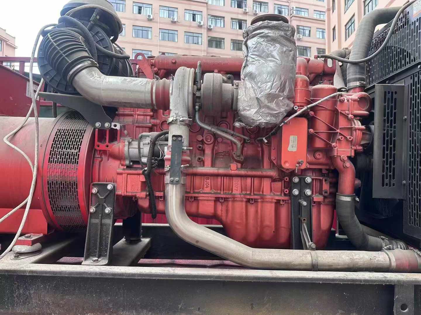 兴宁如何选择适合 600kW 柴油发电机组的过载保护器？
